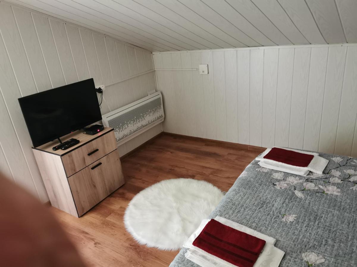 Cabana Lucia Tarcau Ngoại thất bức ảnh