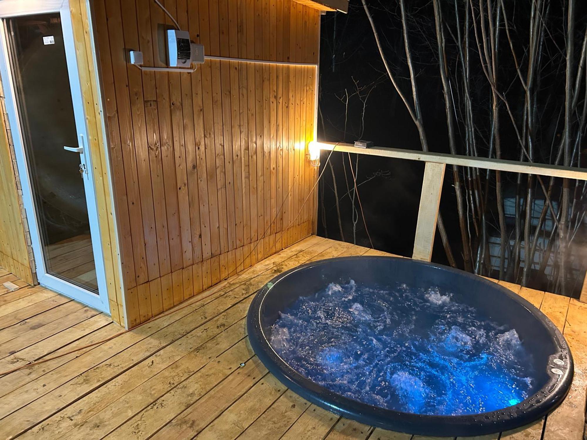Cabana Lucia Tarcau Ngoại thất bức ảnh